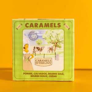 Grumpy Budapest merch - Isigny AOP sós vajkaramella kocka fadobozban, 5 ízű válogatás 150g